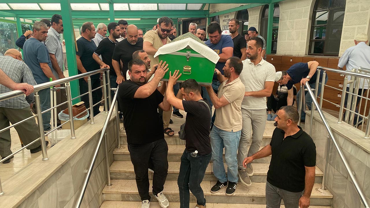 Yalova Kocaeli Tersane Isci Deniz Bogulma Olum Cenaze (2)