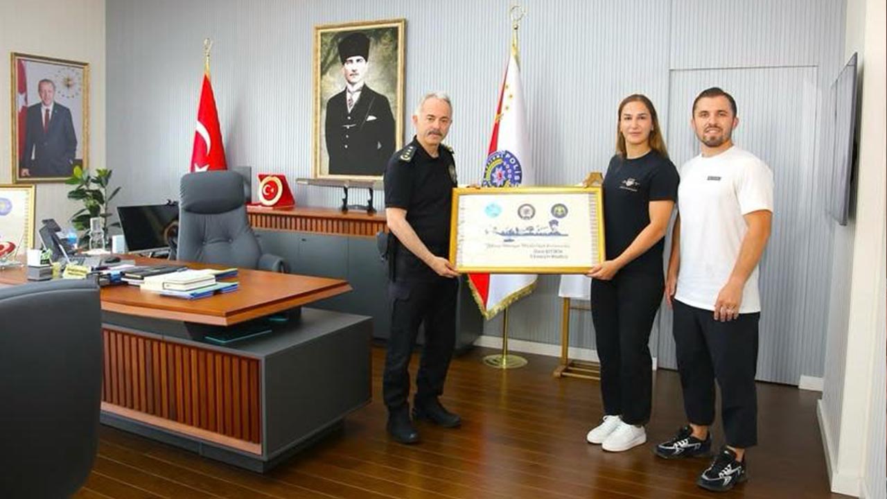 Yalova Sampiyon Ziyaret Spor (1)