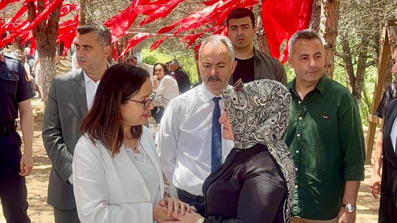 Yalova Sehit Gazi Aile Baba Gun (2)