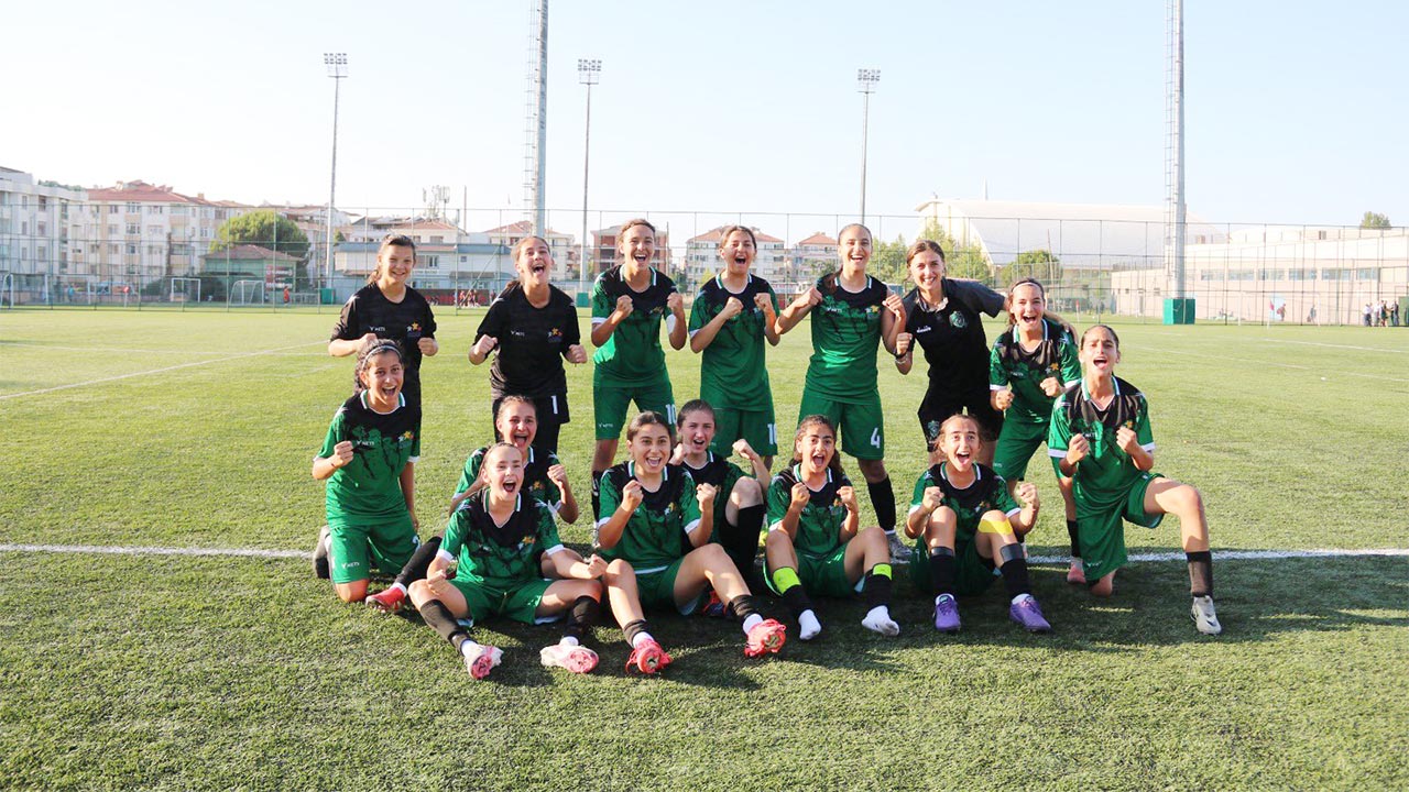 Anali̇g Futbol Maçları Yalova’da Başladı (2)