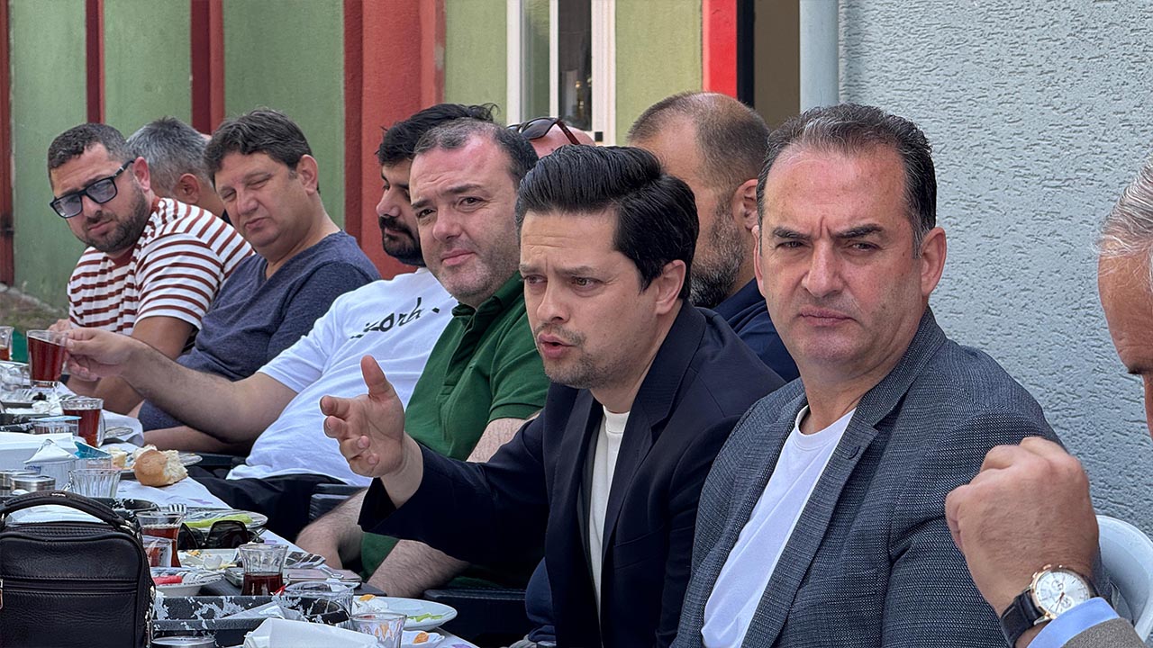 Yalova Ali Yavru Baskan Isim Yalovaspor (2)