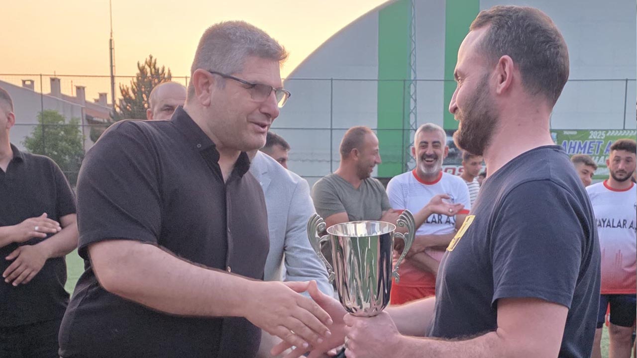 Yalova Sampiyon Gurcu Fc (4)