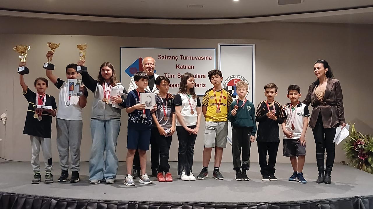 Yalova Satranc Kudu Insaat Genc Odul (7)