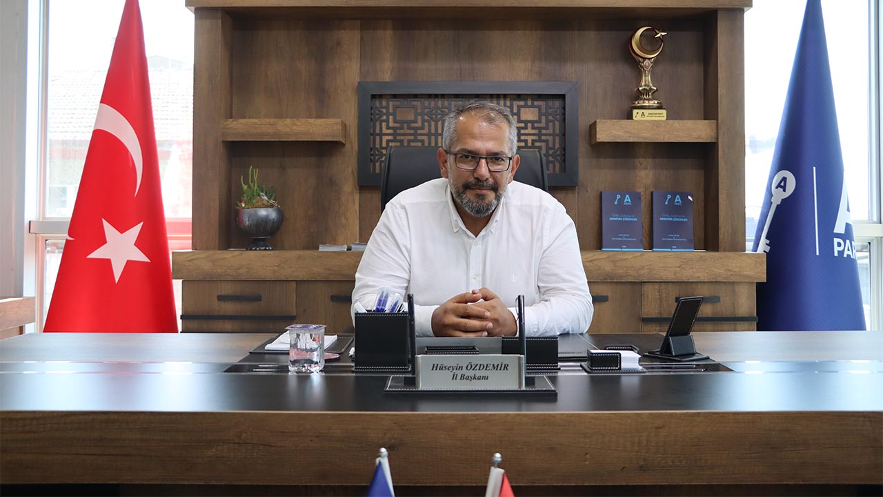 Yalova Anahtar Parti Il Baskan Huseyin Ozdemir Aciklama Siyaset Roportaj Haber Gazete Manset (1)