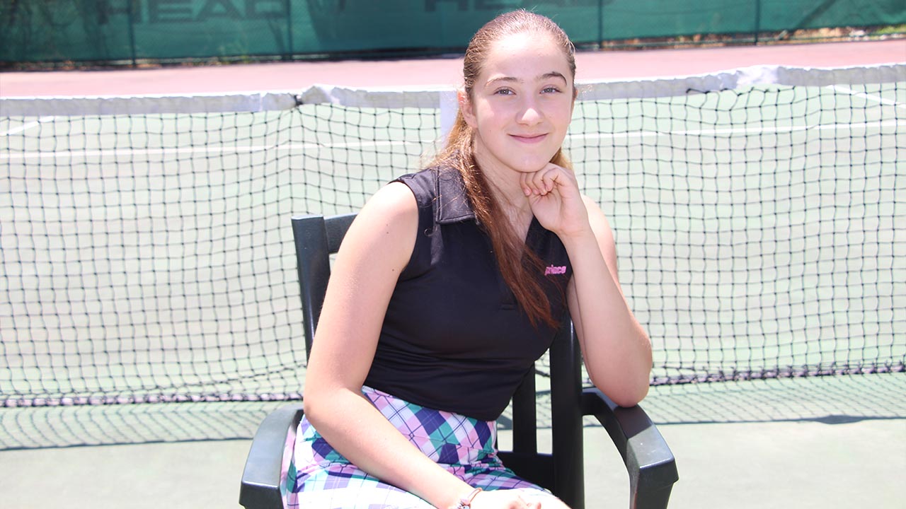 Yalova Genc Kiz Sporcu Yuzme Tenis Okculuk Satranc Madalya (14)