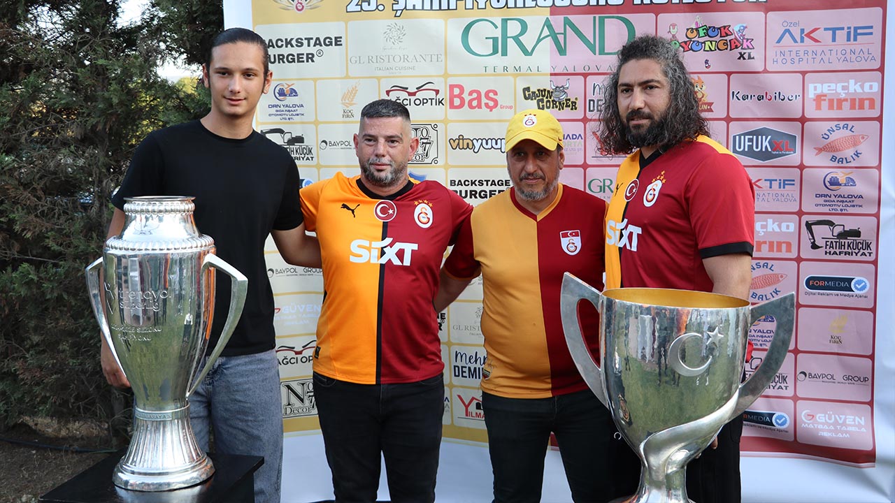 Yalova Umit Karan Galatasaray Ziyaret Futbol Takim Eglence Etkinlik (4)