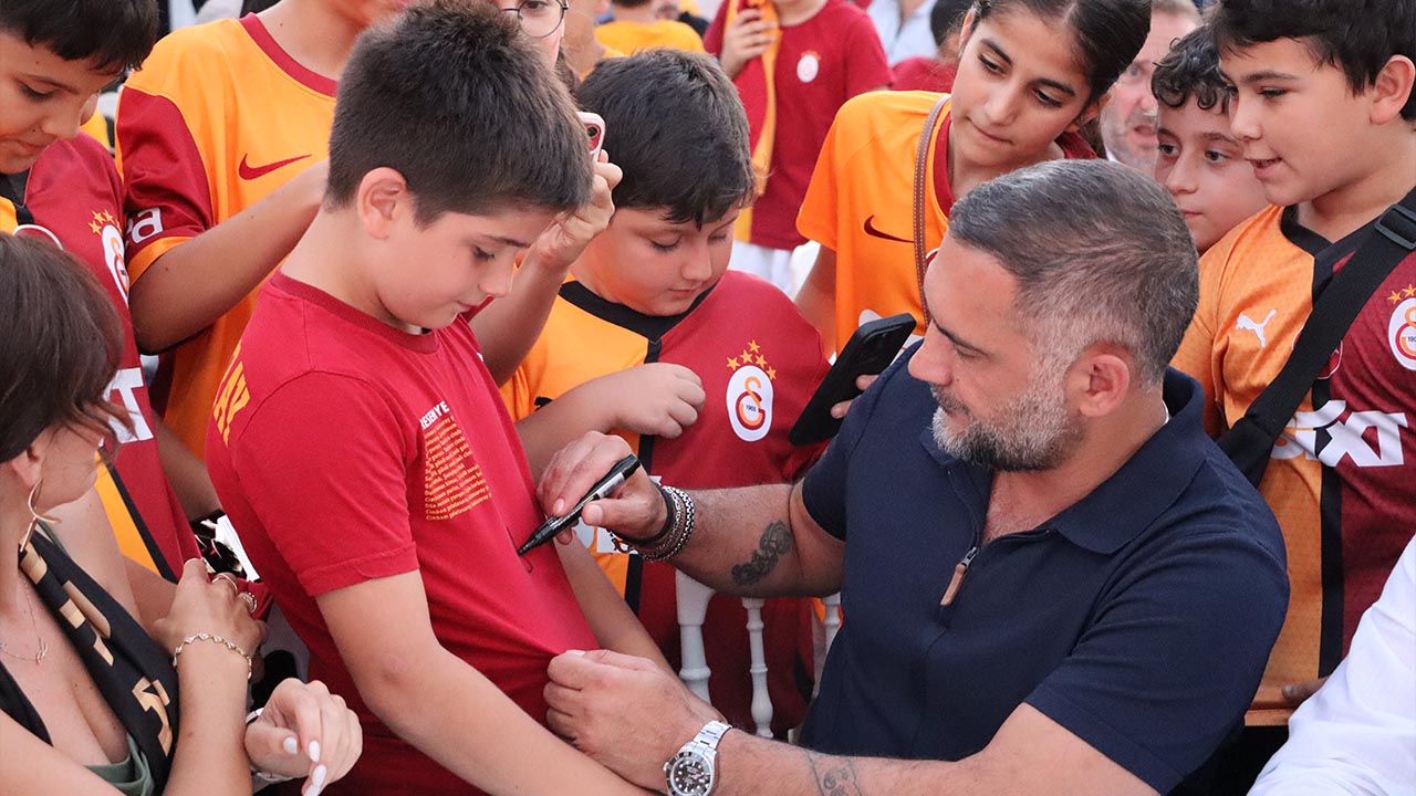 Yalova Umit Karan Galatasaray Ziyaret Futbol Takim Eglence Etkinlik (7)