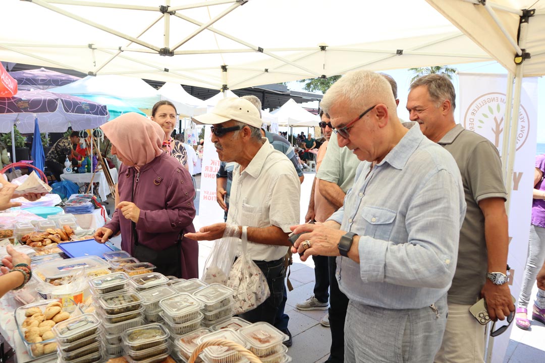 Yalova Yeni Yasam Dernegi Engelliler Kermes Acilis 30 Yil (10)