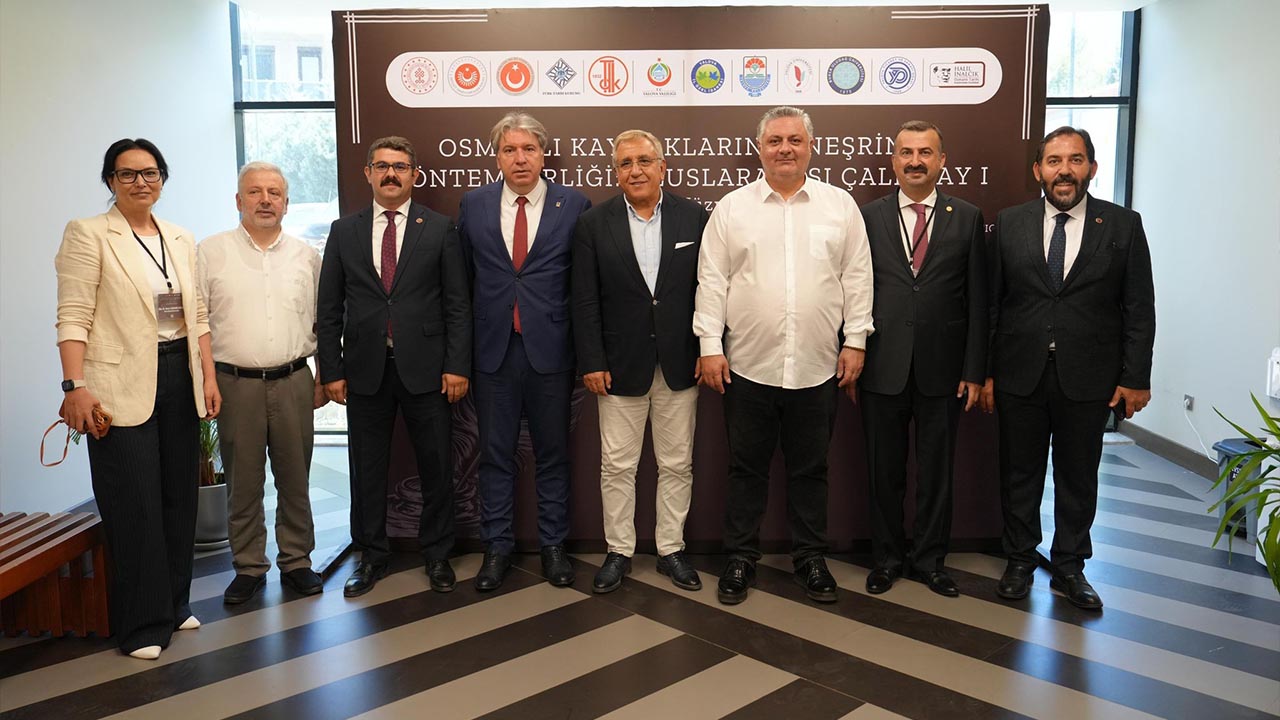 Rektör Bahçekapılı Uluslararası Çalıştayda (3)