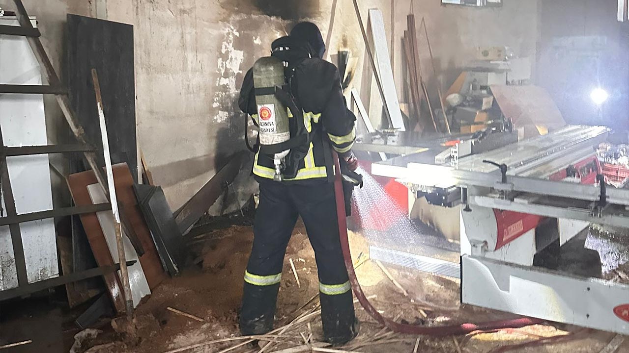 Tokmak Köyü’nde Atölye Yangını (1)