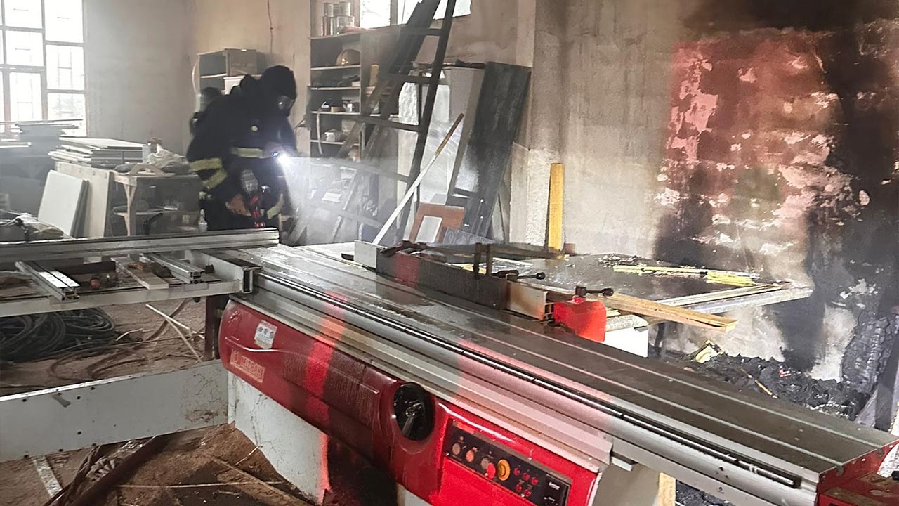 Tokmak Köyü’nde Atölye Yangını (2)