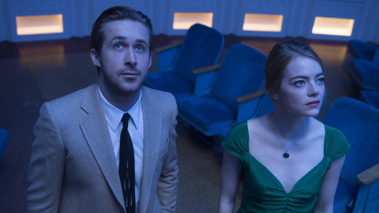 Yalova Ozdilek Sinema Klasik Film La La Land Muzikal Emma Stone Ryan Gosling (4)