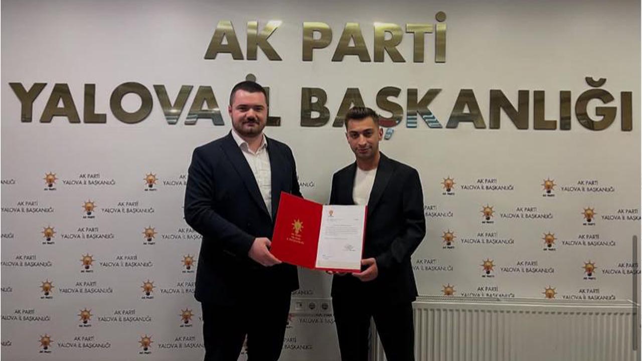 Yalova Ak Parti Cinarcik Ciftlikkoy Ilce Genclik Kollari Baskanlik Gorev Degisim (2)