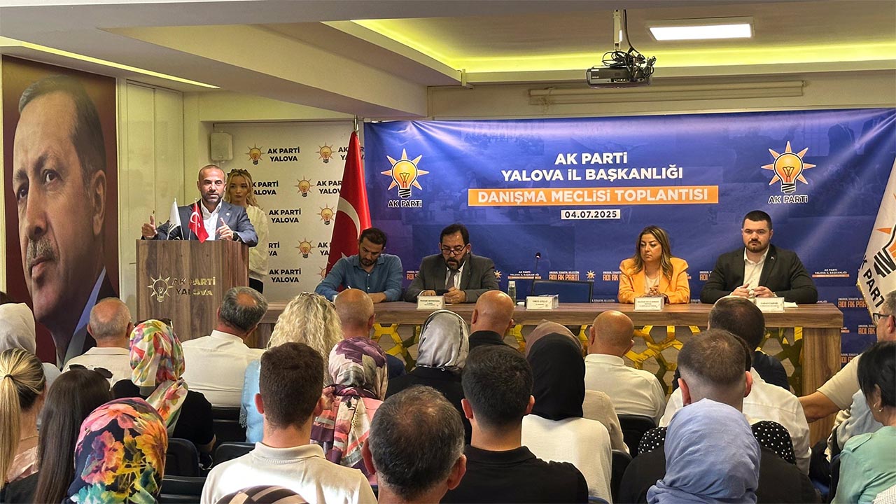 Yalova Ak Parti Il Danisma Meclis Toplanti (4)