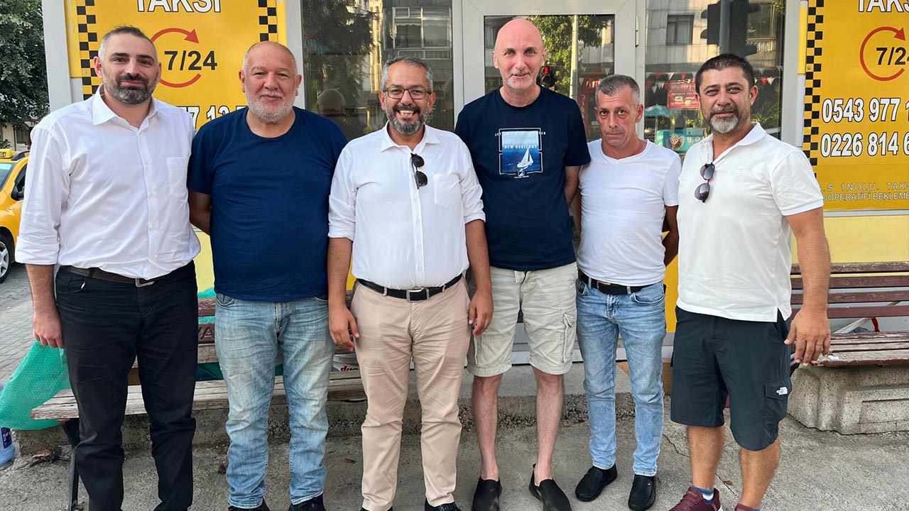 Yalova Anahtar Parti Il Baskan Heyet Taksi Durak Esnaf Ziyaret (2)