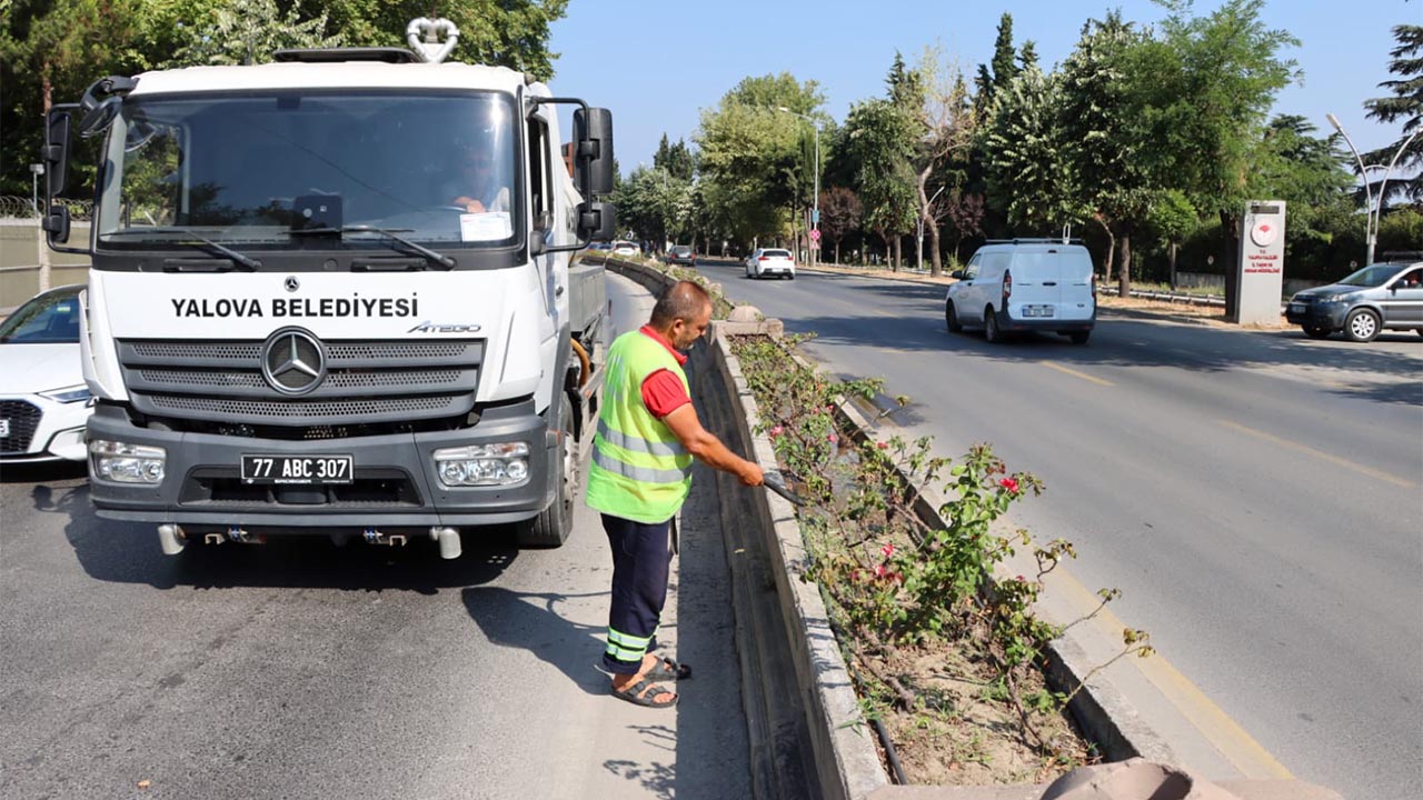Yalova Belediye Temizlik Calisma Merkez (1)