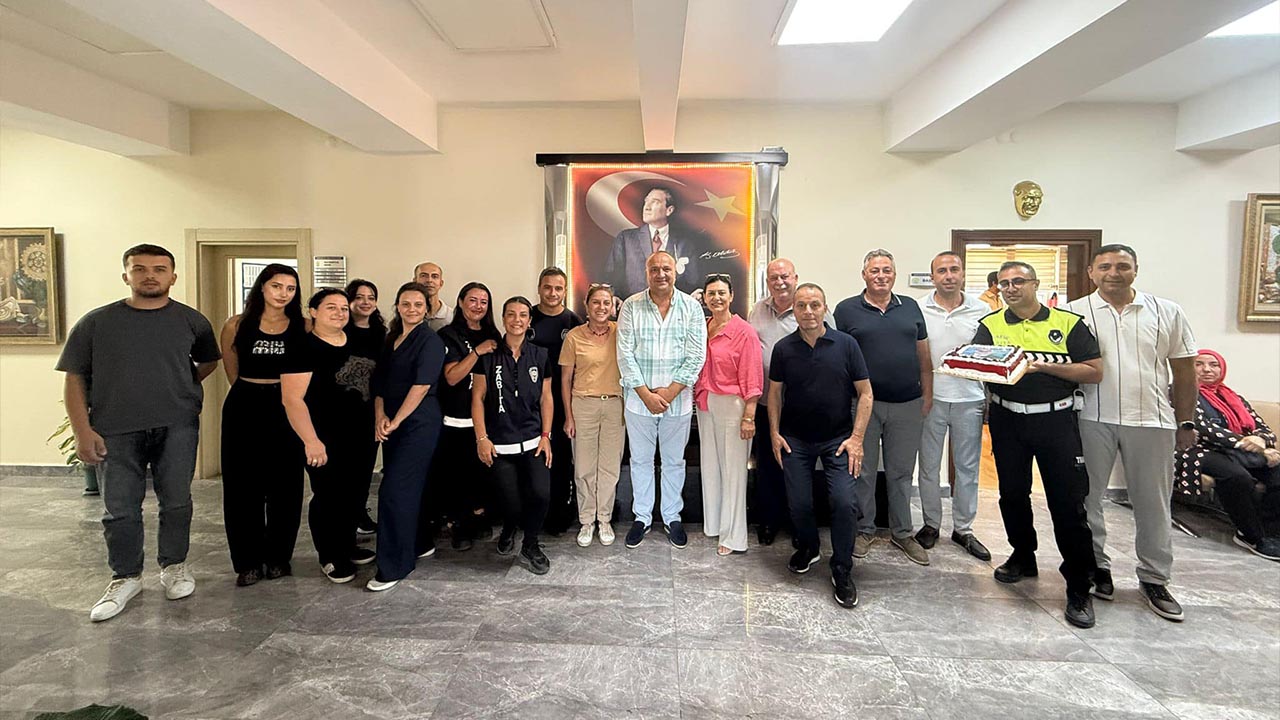 Yalova Cinarcik Baskan Kurt Dogum Gunu Kutlamasi (3)