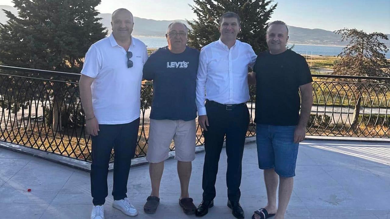 Yalova Cinarcik Belediye Baskan Burdur Aile Ziyaret (2)