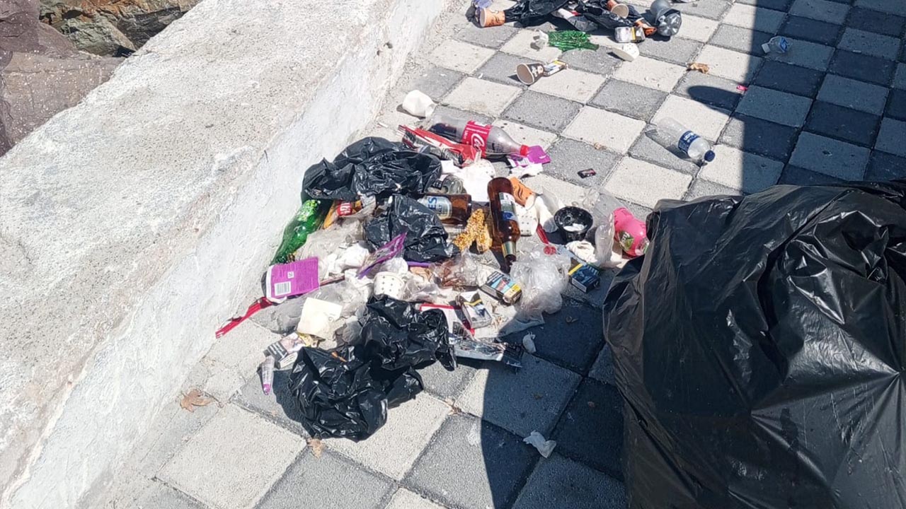 Yalova Cinarcik Belediye Kayalik Deniz Cop (3)
