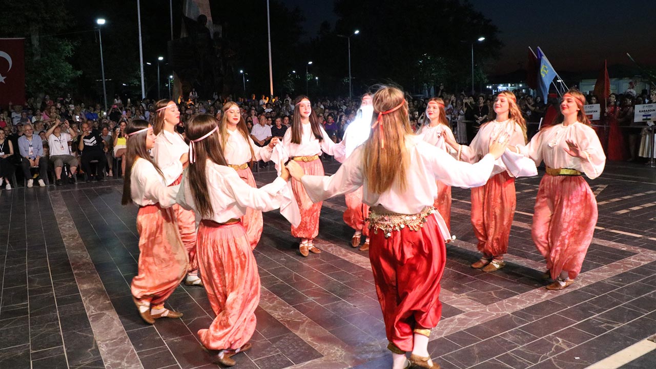 Yalova Cinarcik Turk Boylari Festival Yafem Gosteri (3)