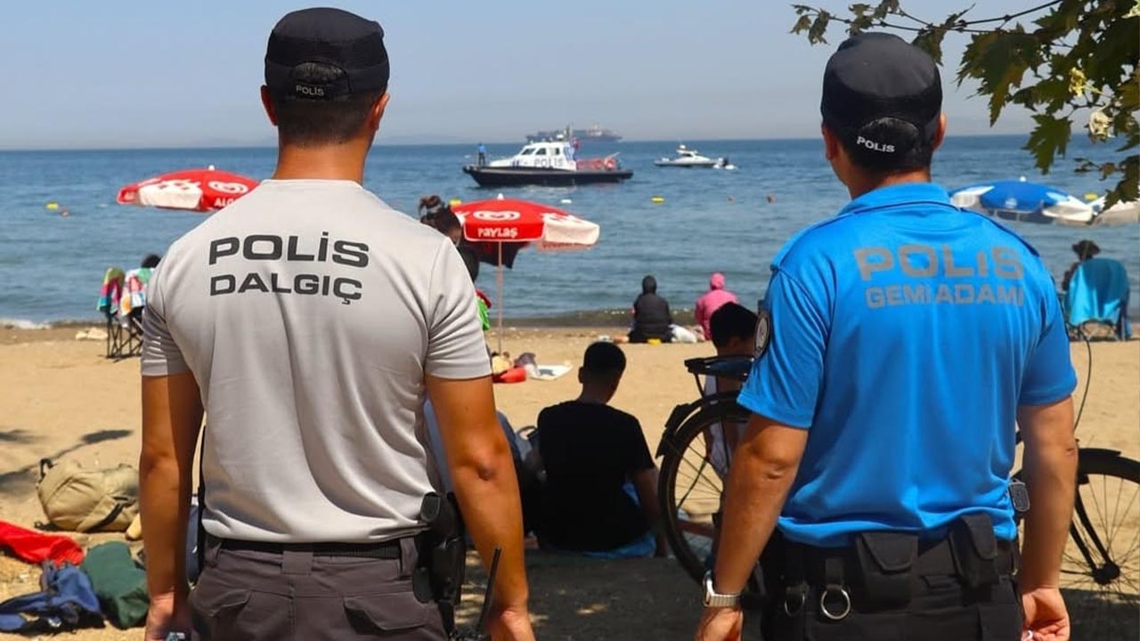 Yalova Il Emniyet Mudurluk Toplum Destekli Polisler Ciftlikkoy Dereagzi Plaj Vatandas Bogulma Uyari (1)