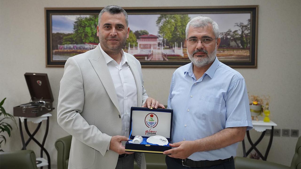 Yalova Il Milli Egitim Mudur Kadikoy Belediye Baskan Gorusme (1)