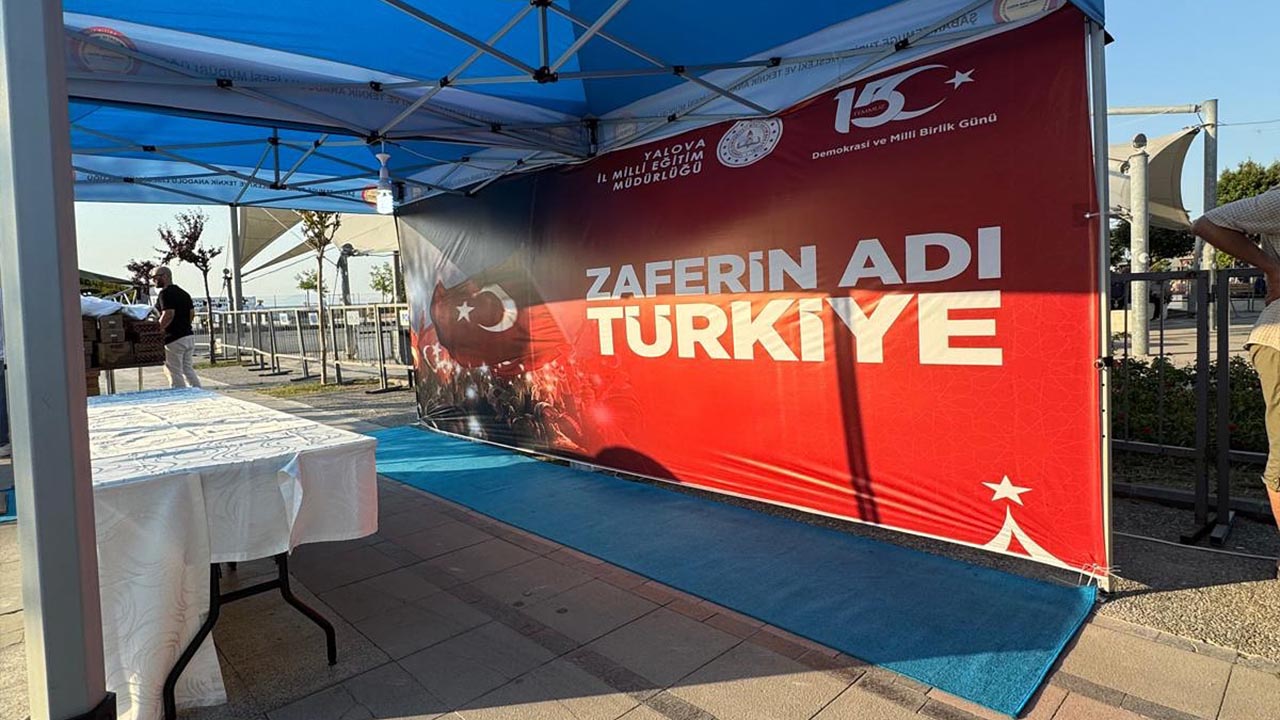 Yalova Il Milli Egitim Mudurlugu Meydanda7Stant Acti (2)