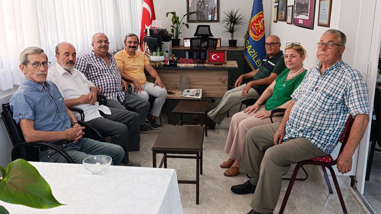 Yalova Iyi Parti Il Baskanlik Turkiye Muharip Gaziler Dernek Ziyaret Madalya Talep (1)