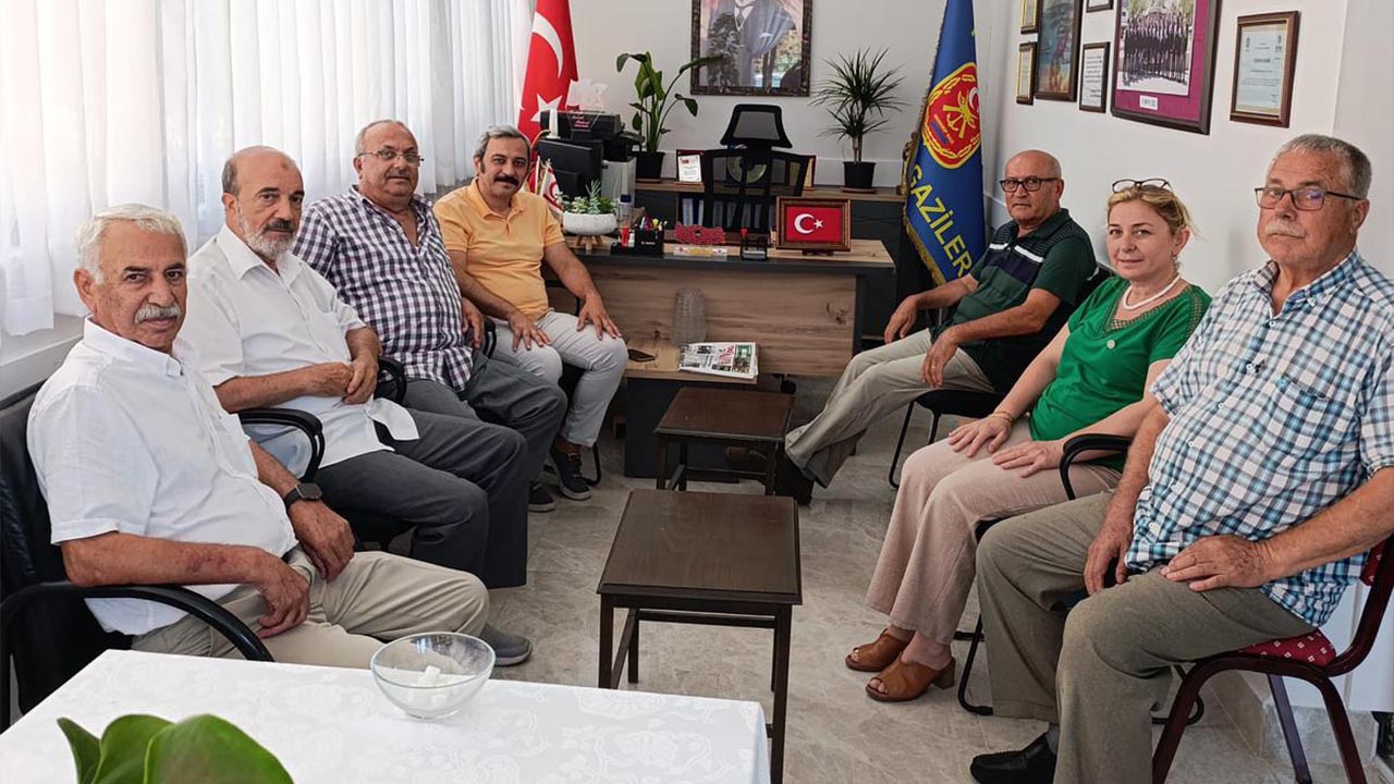 Yalova Iyi Parti Il Baskanlik Turkiye Muharip Gaziler Dernek Ziyaret Madalya Talep (3)