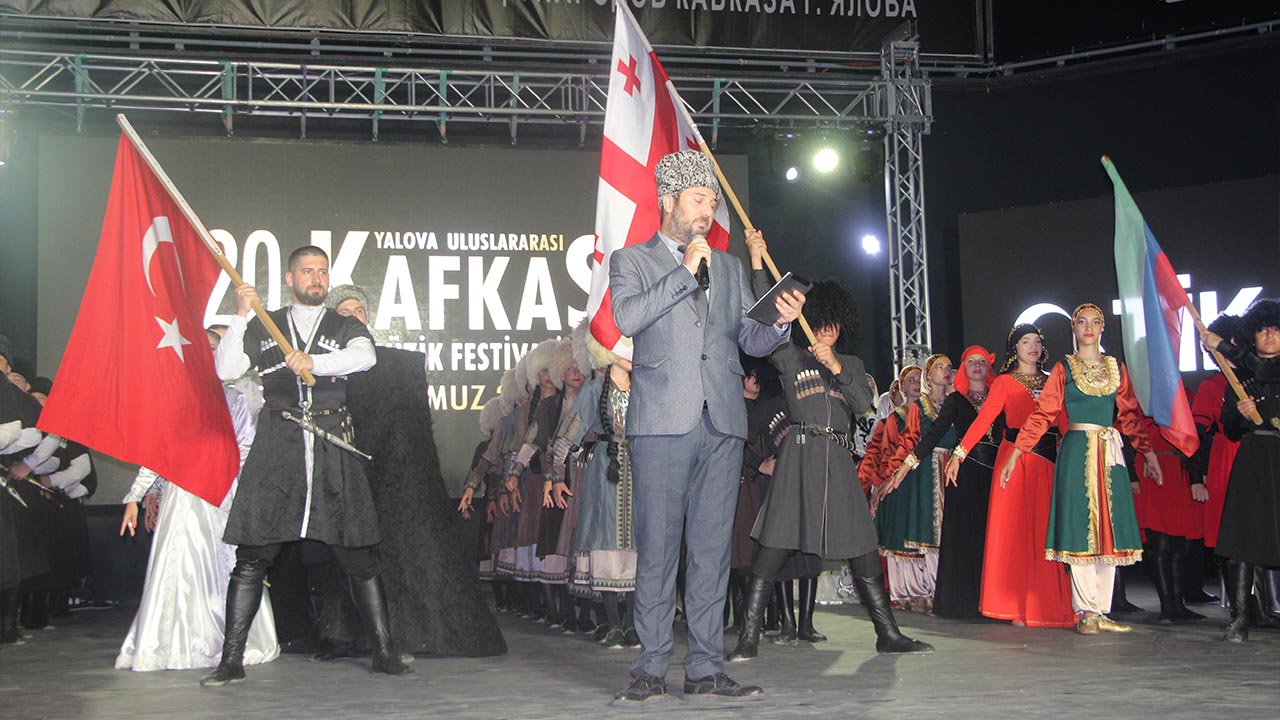 Yalova Kafkas Festival Program Acilis (2)