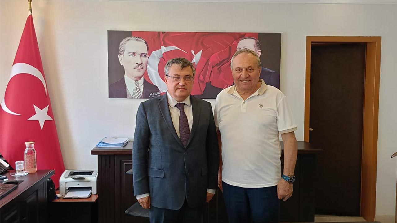 Yalova Kent Konseyi Baskan Ciftlikkoy Kaymakam Ilce Tarim Mudur Gorusme (1)