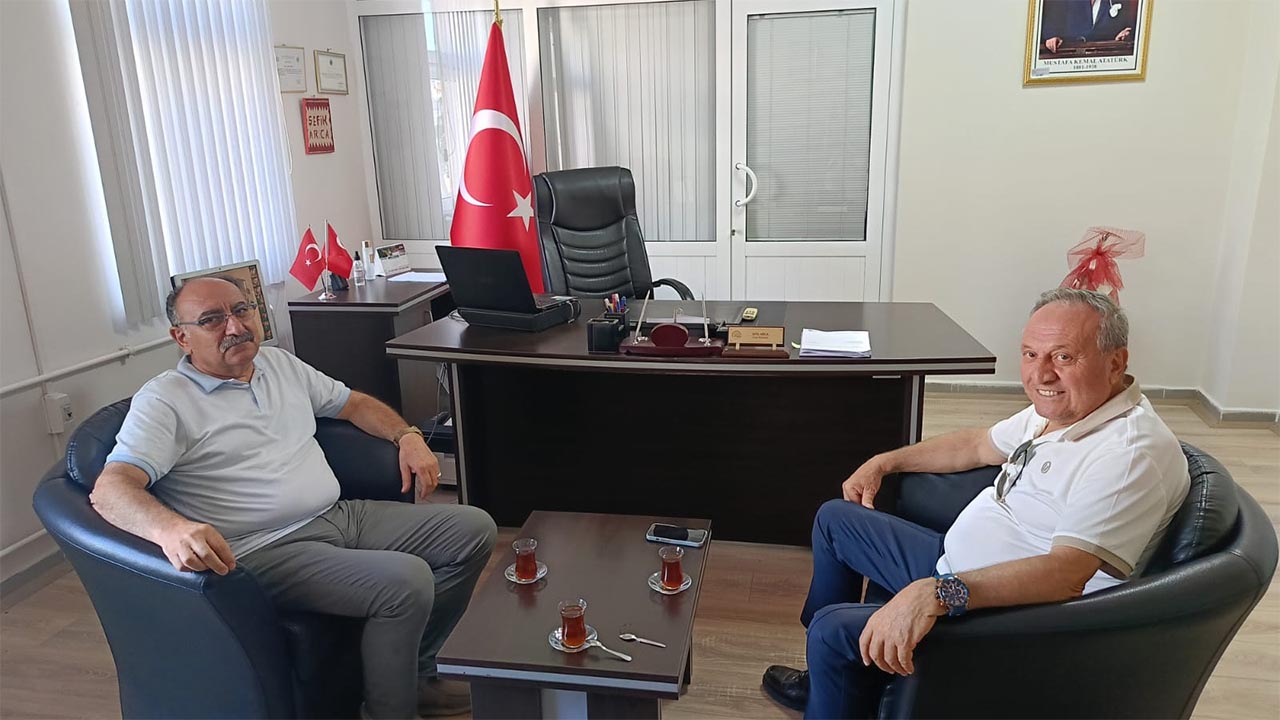 Yalova Kent Konseyi Baskan Ciftlikkoy Kaymakam Ilce Tarim Mudur Gorusme (2)