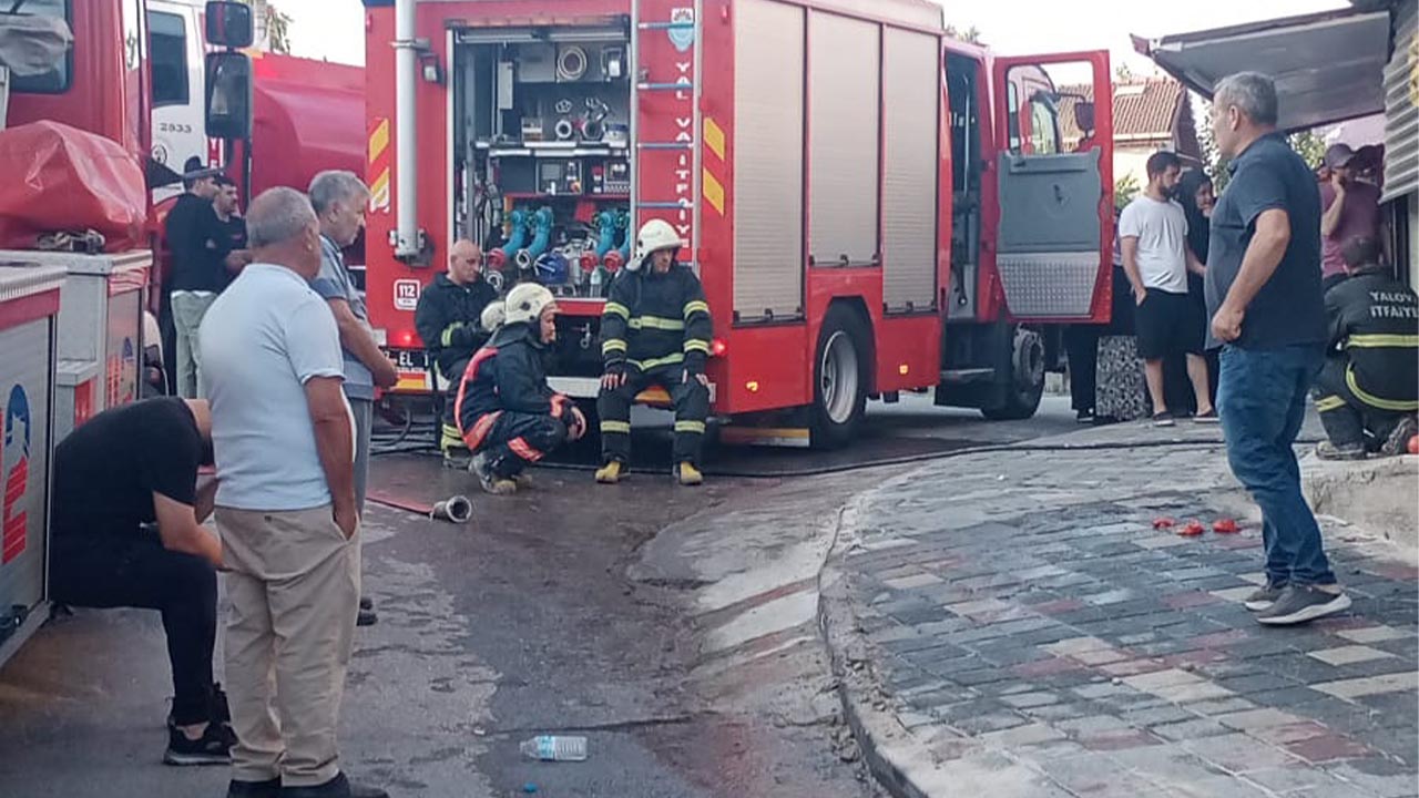 Yalova Market Yangin Kul Zarar (1)
