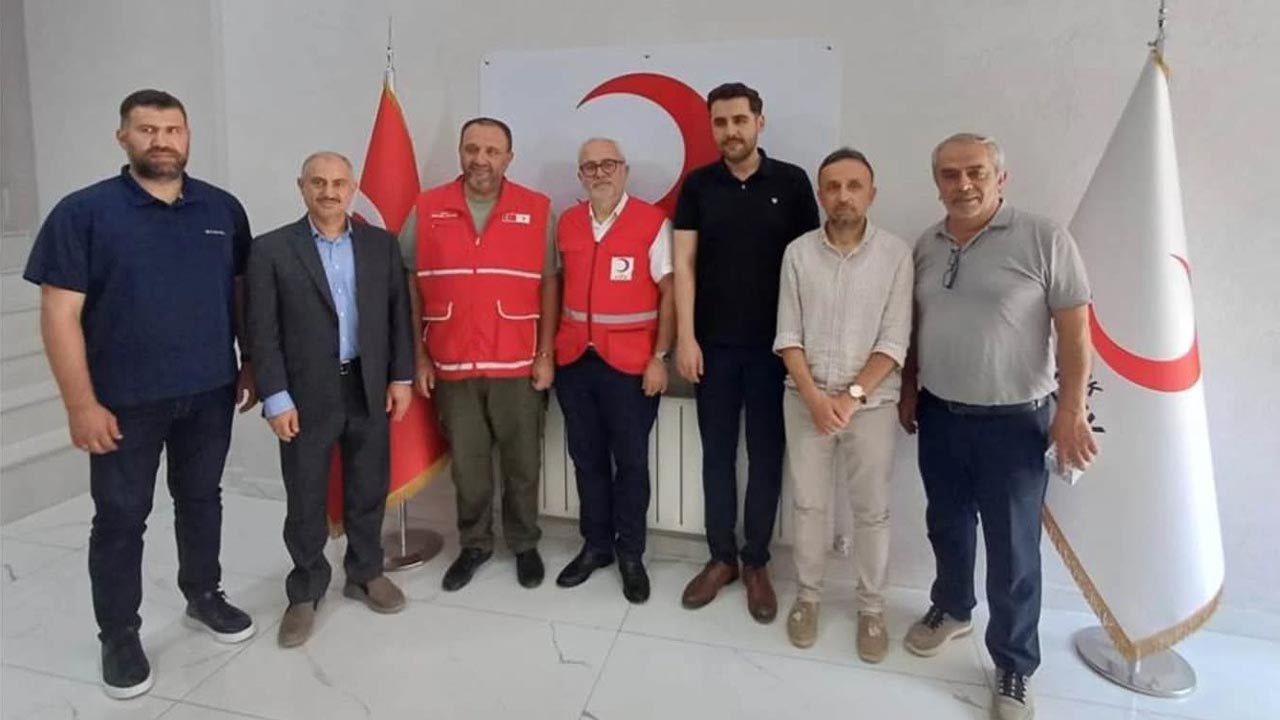 Yalova Musiad Sube Turk Kizilay Baskanlar Gorusme (2)