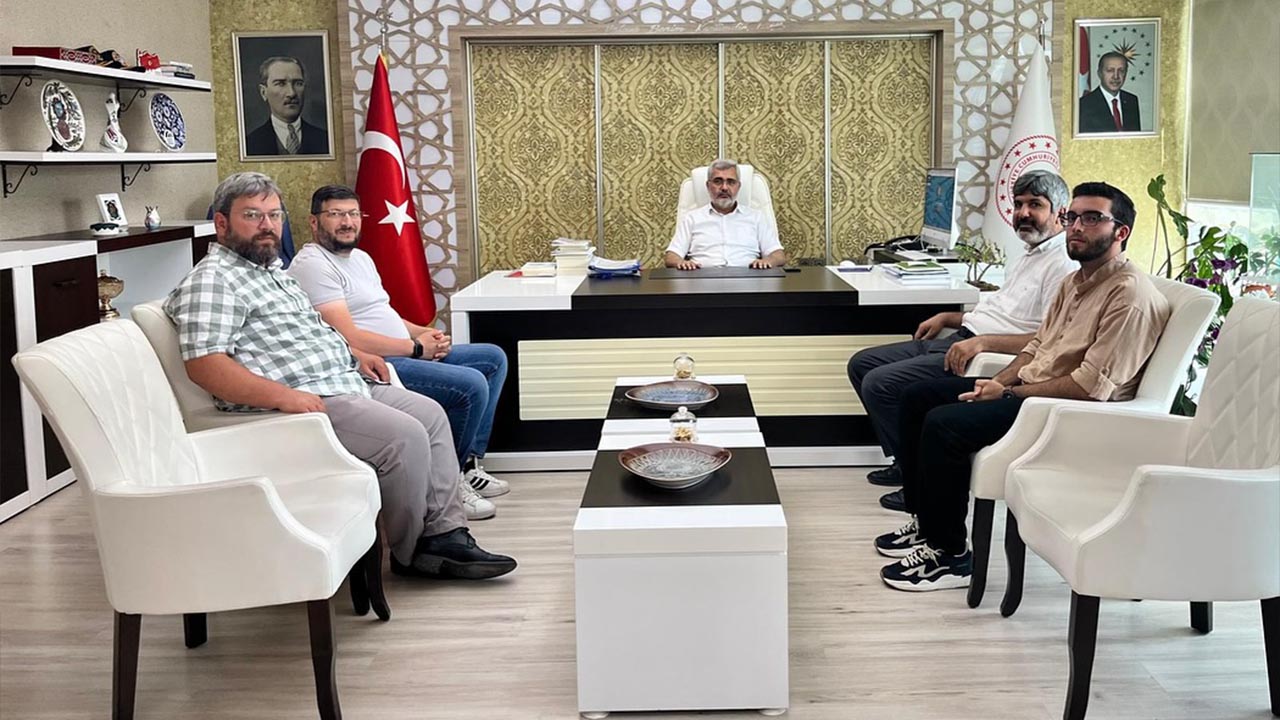 Yalova Omer Cam Anadolu Imam Hatip Lisesi Il Milli Egitim Mudru Ziyaret (1)