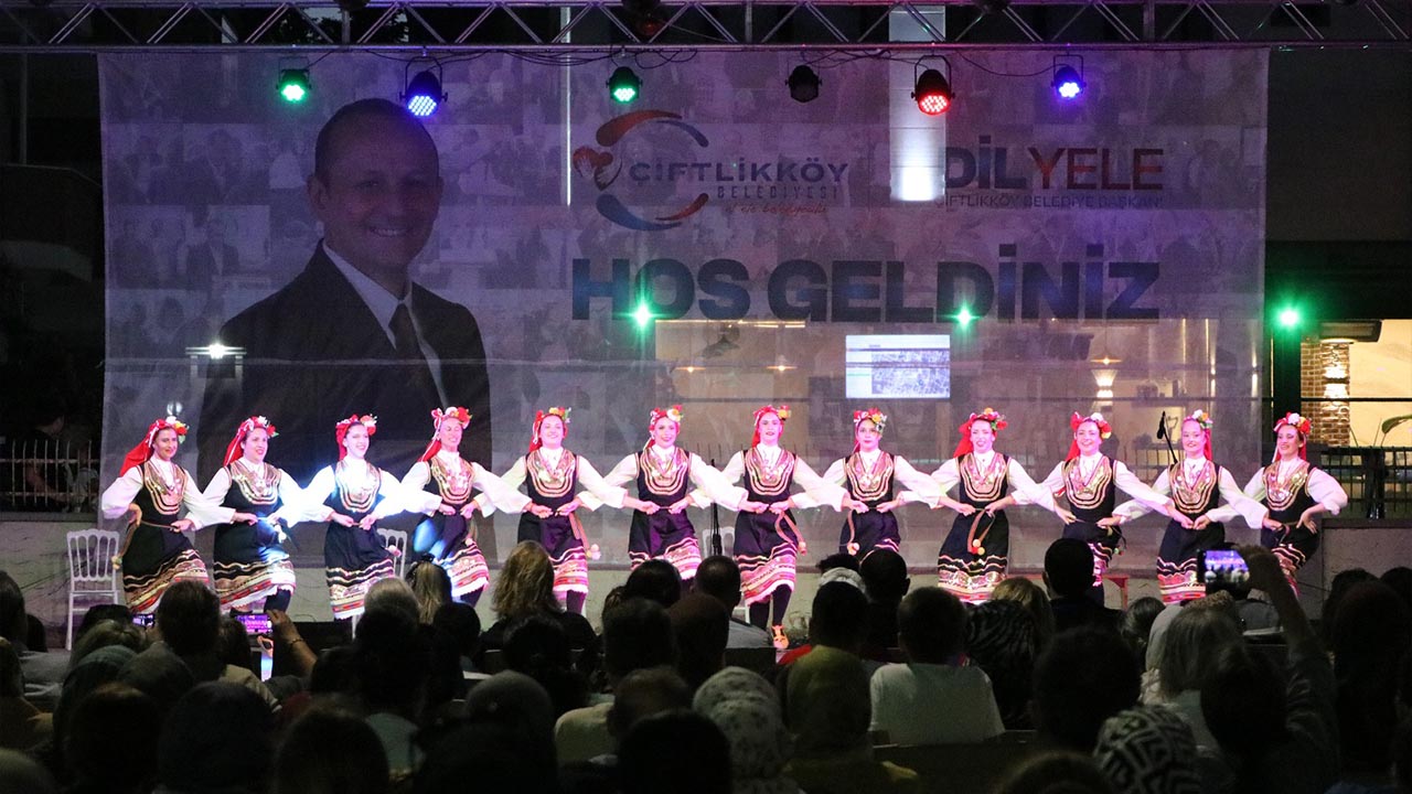 Yalova Tufag Halk Danslari Festival Ciftlikkoy Gosteri (6)