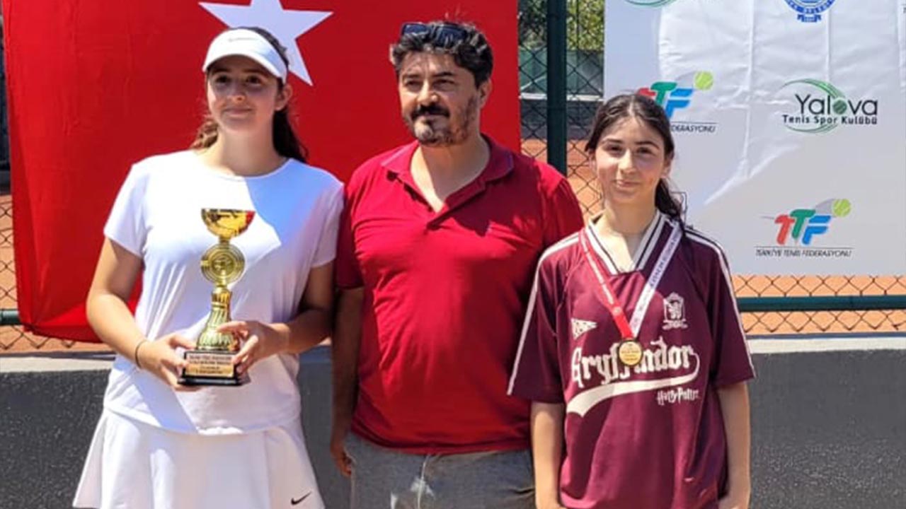 Yalova Ulusal Tenis Turnuva Ev Sahip (4)