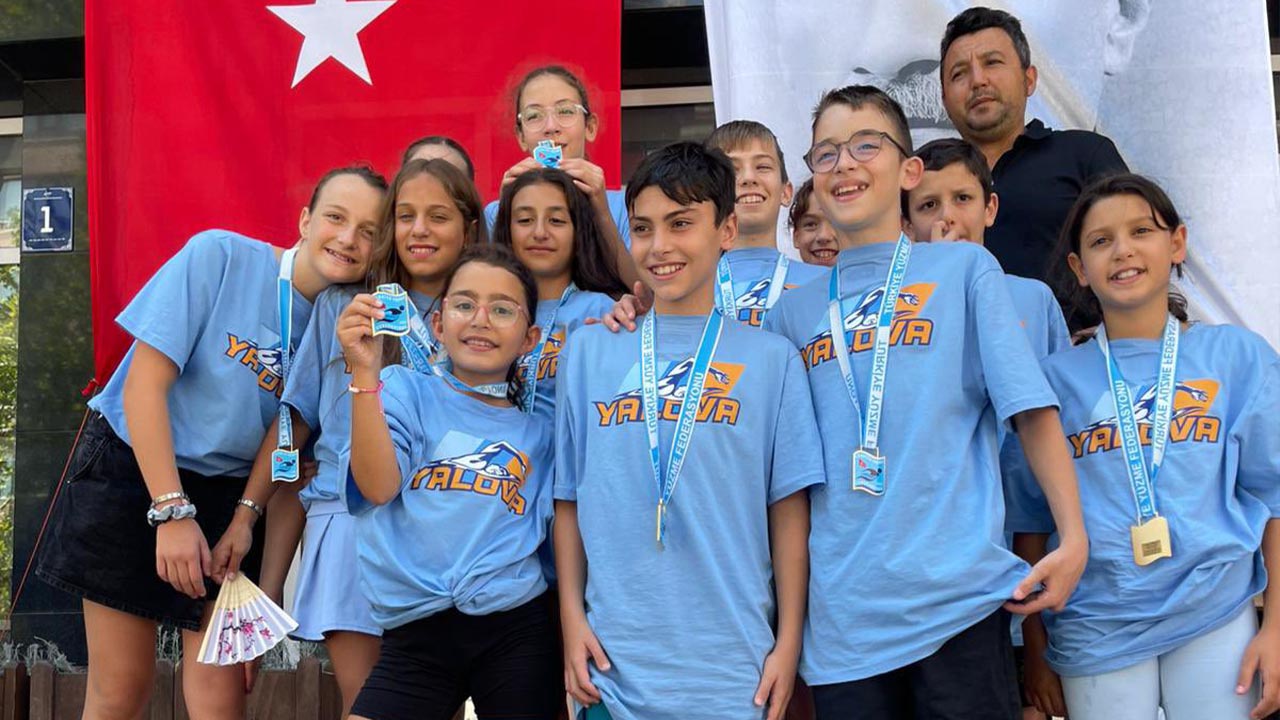 Genç Sporcularımızdan Yüzmede Önemli Başarı (2)