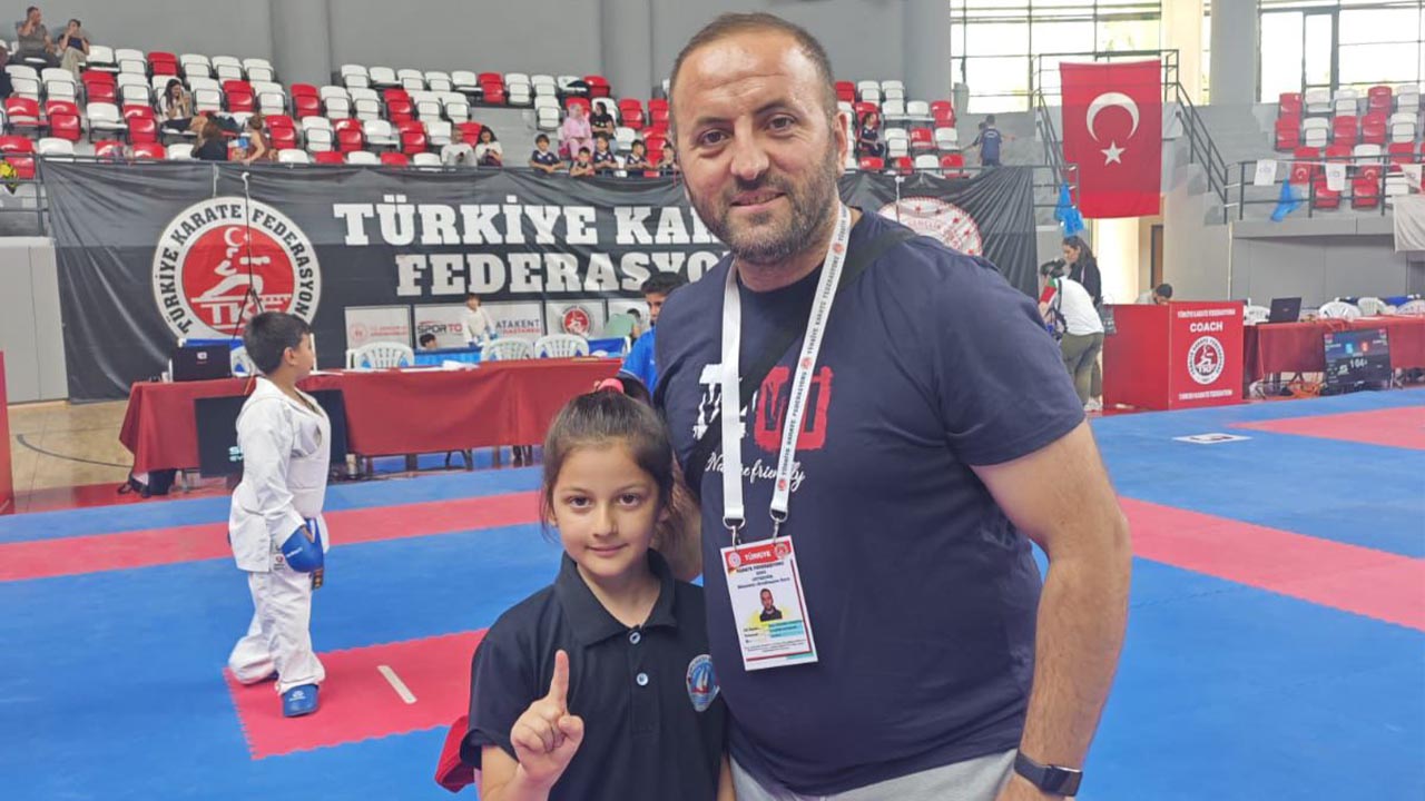 Yalova Ciftlikkoy Belediyespor Sampiyona Minik Turkiye (3)