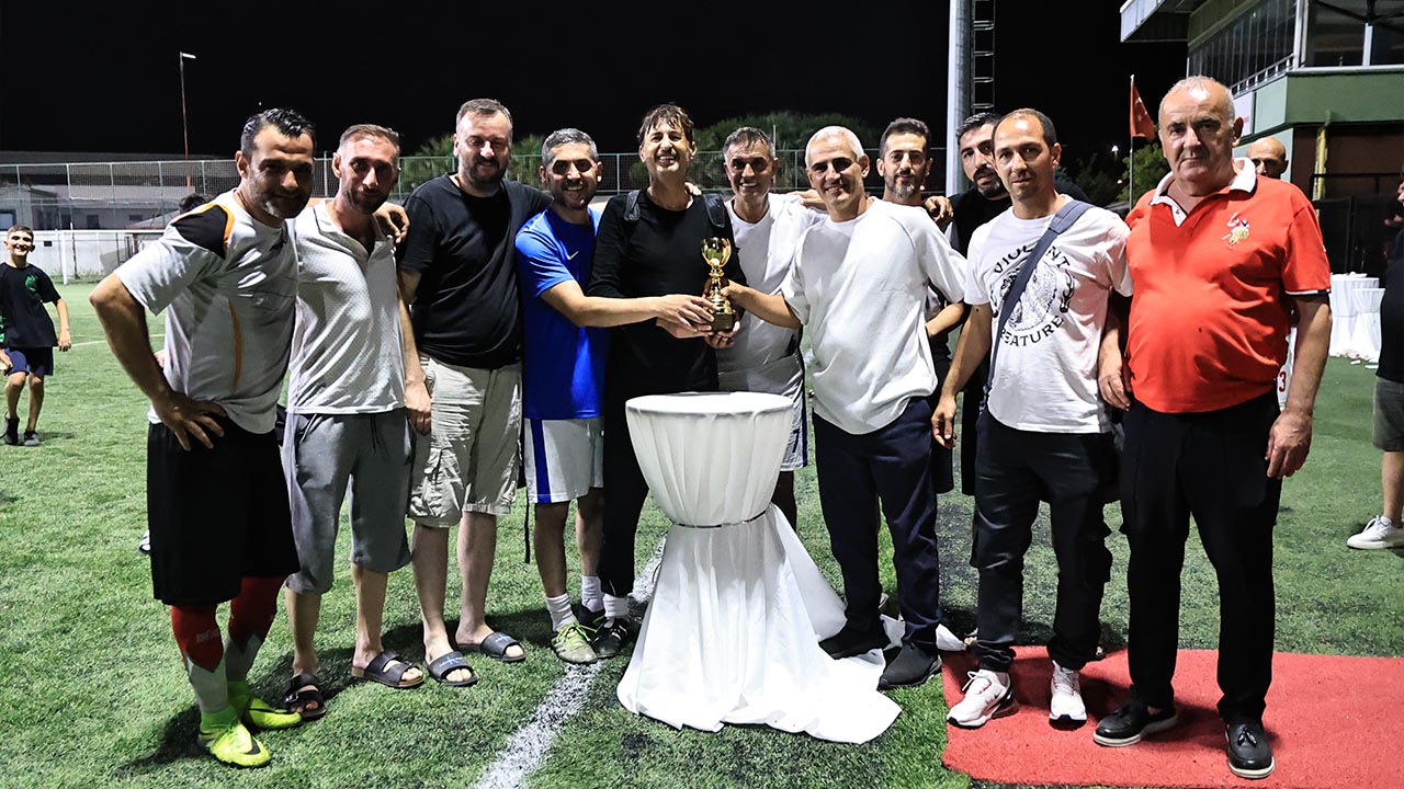 Yalova Yasa Fk Sampiyon (1)