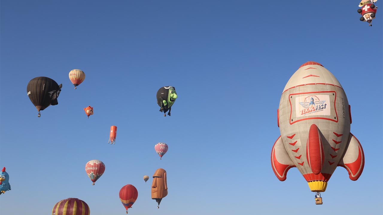 27 Ülkeden 38 Balon Gökyüzünü Süsledi (4)