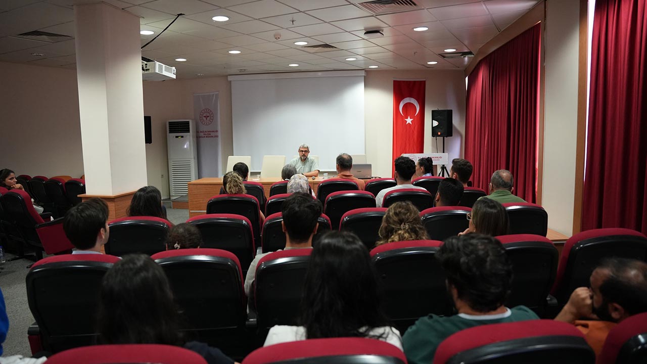 Ağız Ve Diş Sağlığı Hizmetleri Gözden Geçirildi (2)