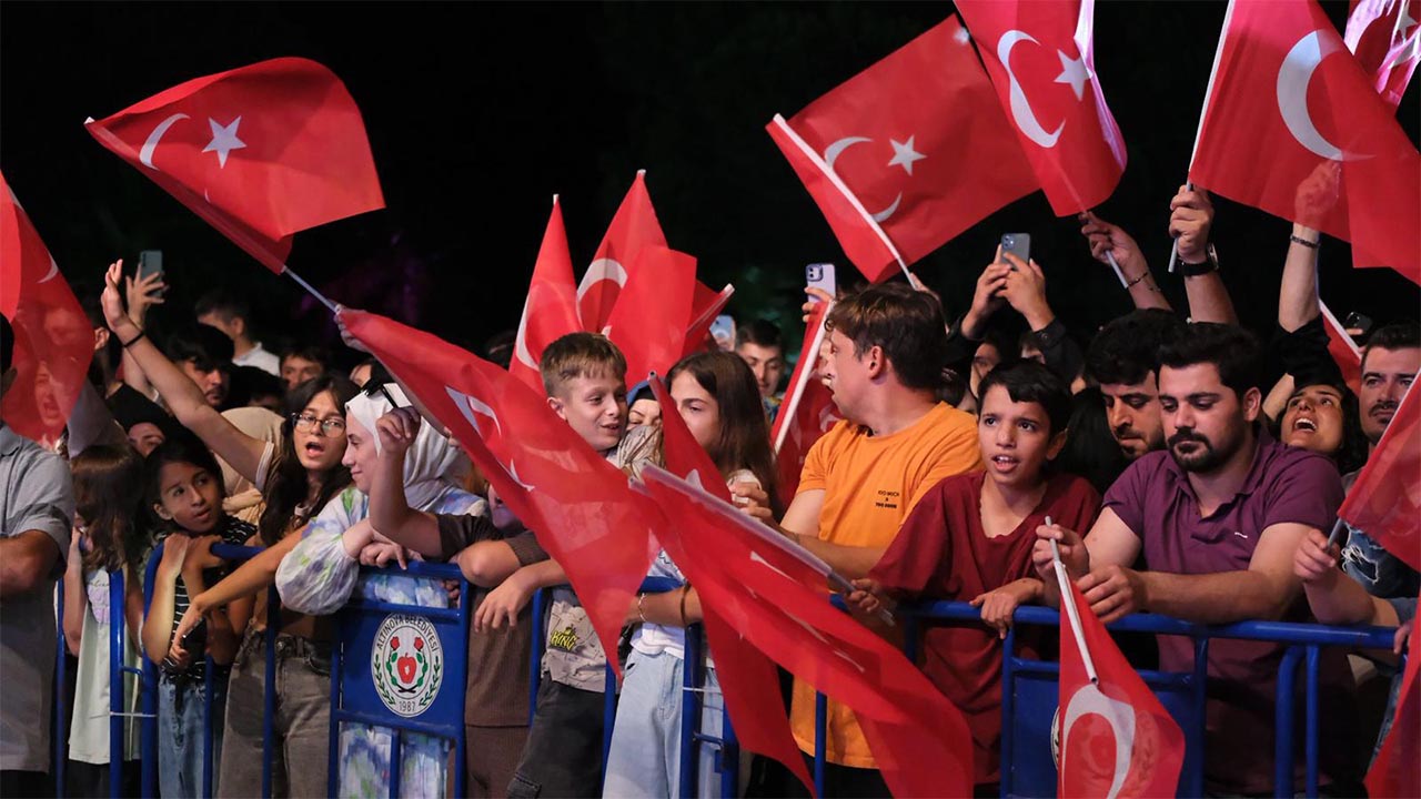 Altınova’da Zafer Coşkusu (2)