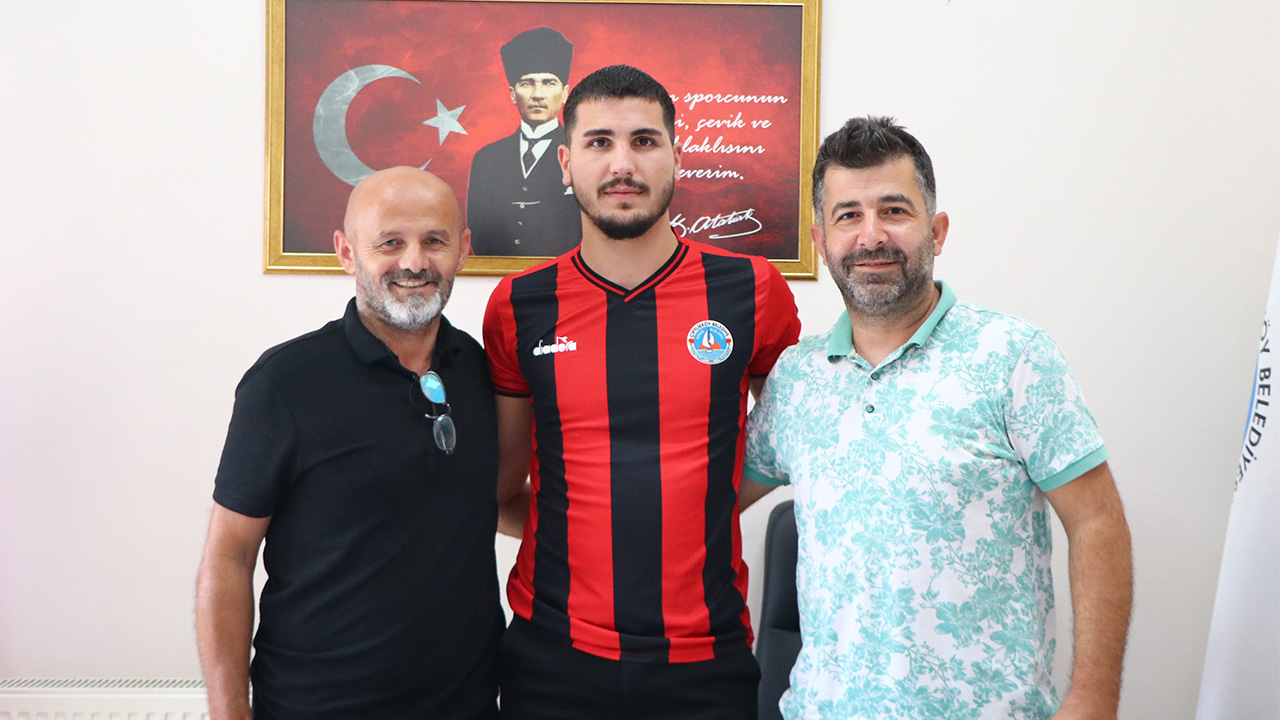 Çiftlikköy Belediyespor Transferde Harekete Geçti (2)
