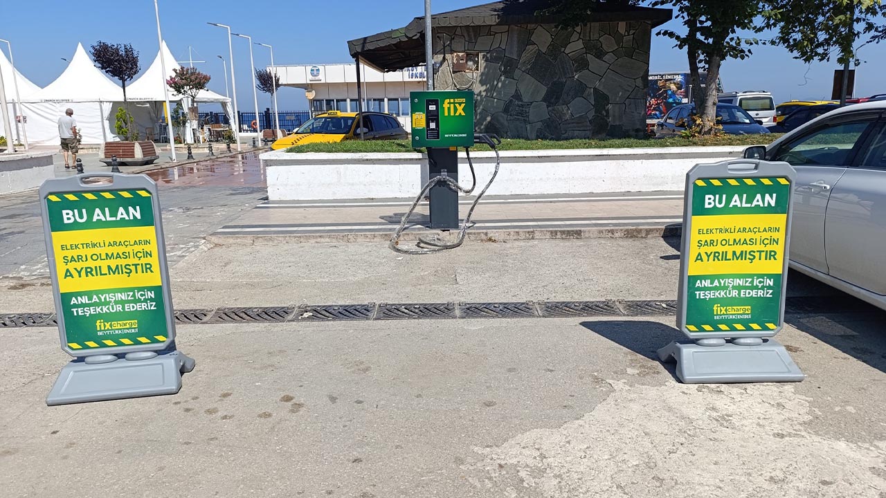 Çınarcık’ta Üç Yeni Hızlı Şarj İstasyonu Hizmete Açıldı (2)