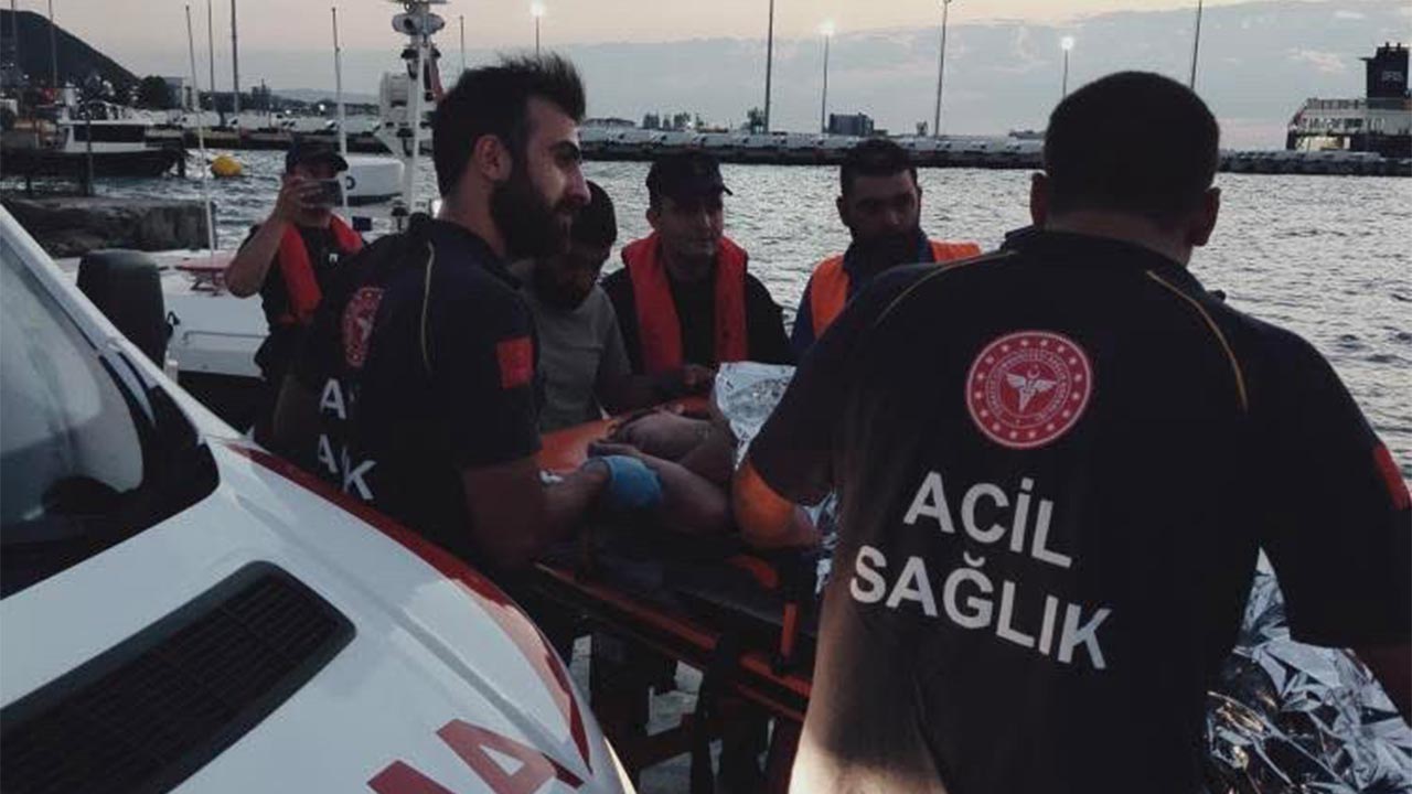 Feribottan Denize Atlayan Kadın Kurtarıldı (1)