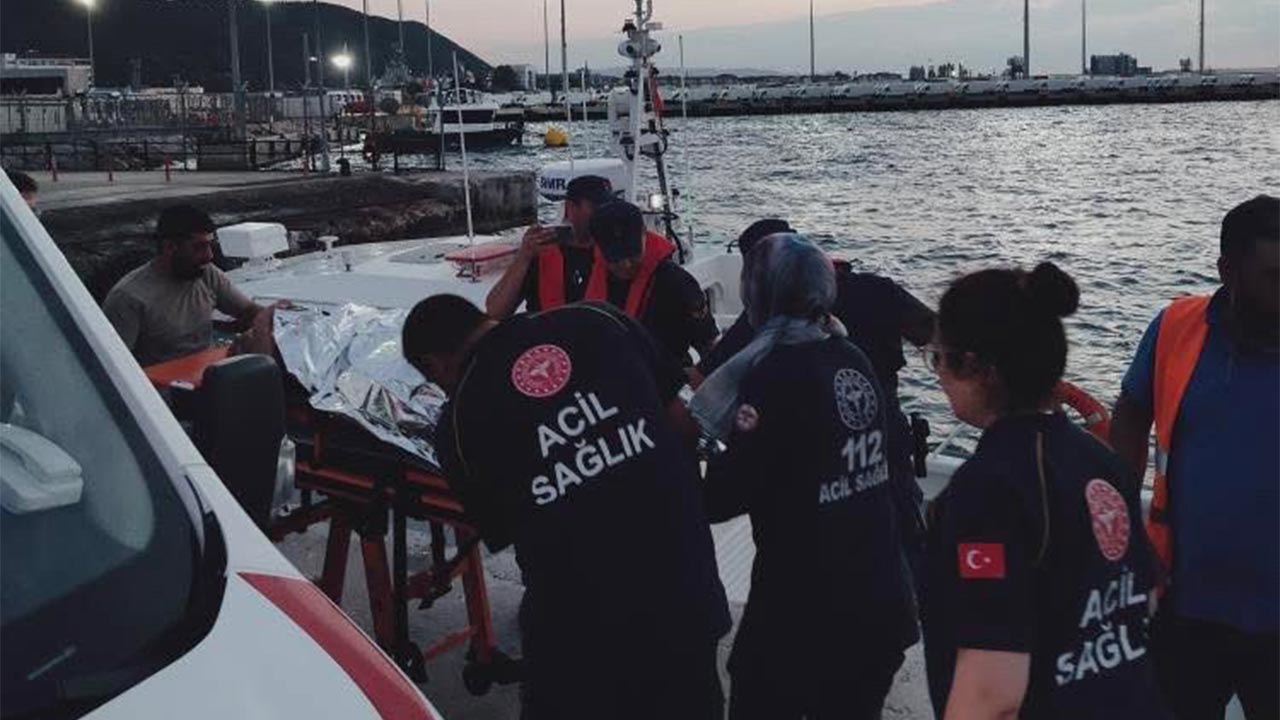 Feribottan Denize Atlayan Kadın Kurtarıldı (2)