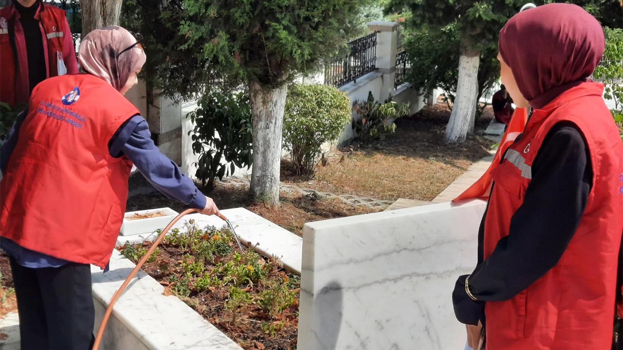 Gençler Yalova’da Gönüllülükle Buluştu (5)