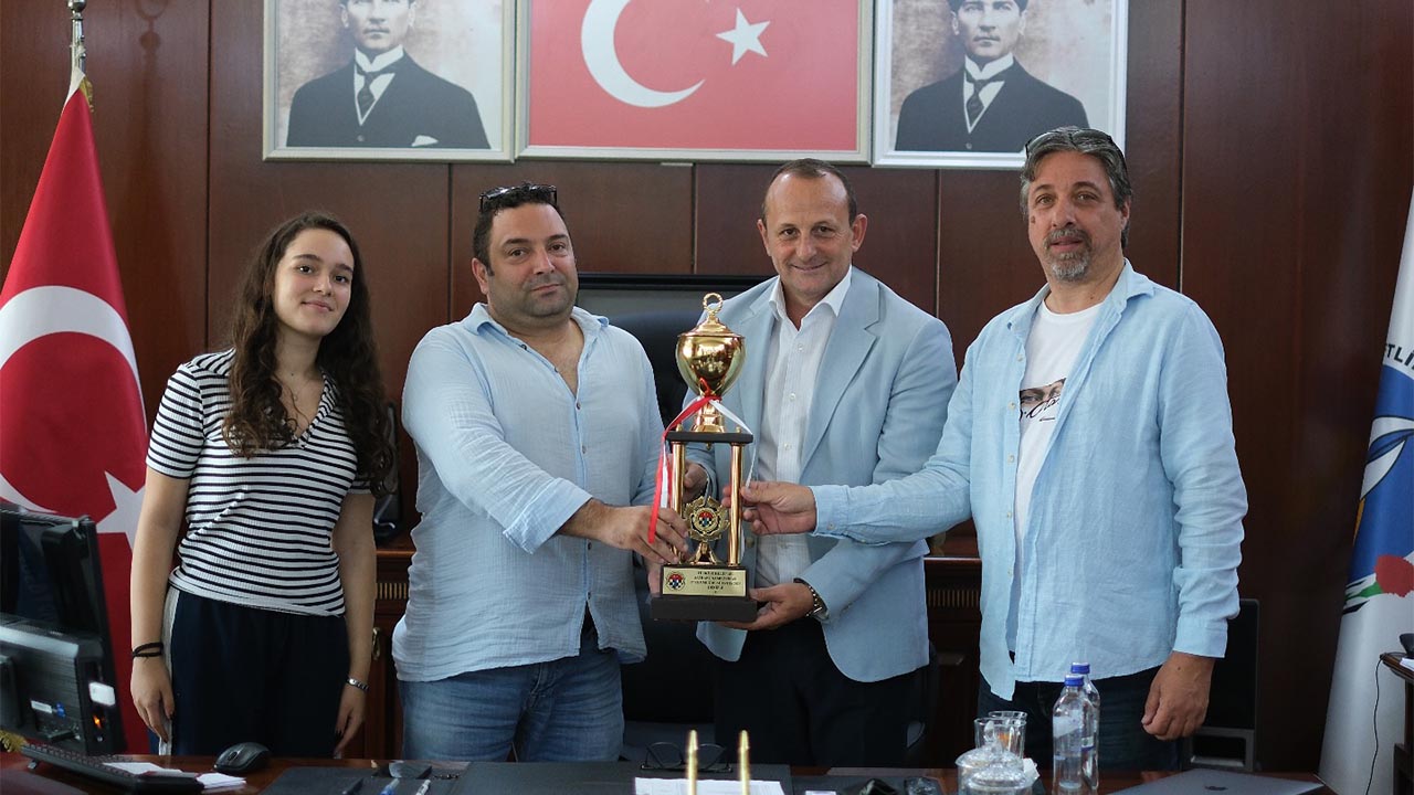 İkinci Lige Yükselen Altınkale Sevincini Yele İle Paylaştı (1)