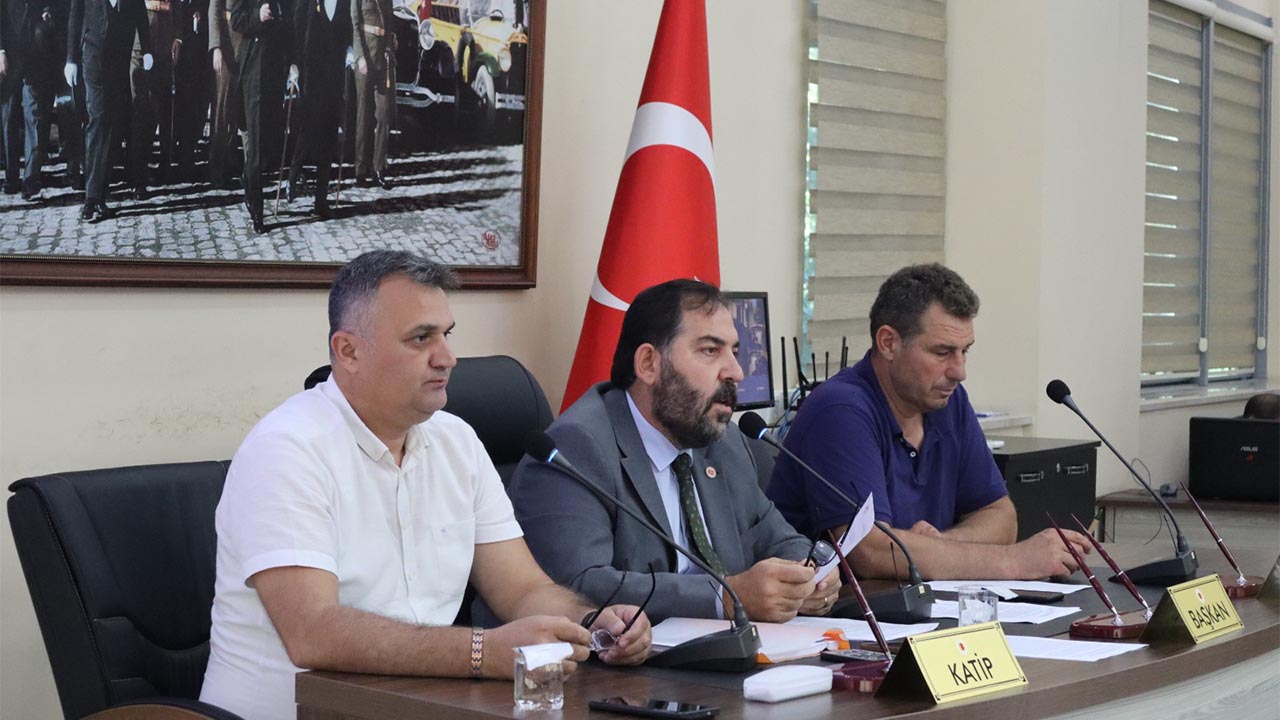 İl Özel İdaresi Kahverengi Kokarcaya Karşı Destek Verecek (1)